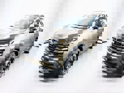 New 2025 Nissan Kicks S