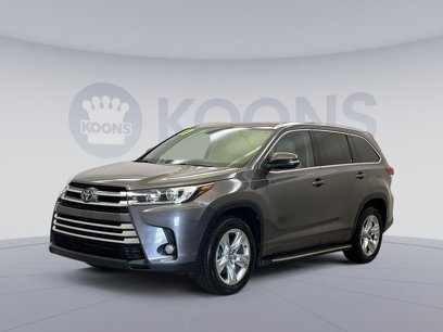 Used 2017 Toyota Highlander Limited