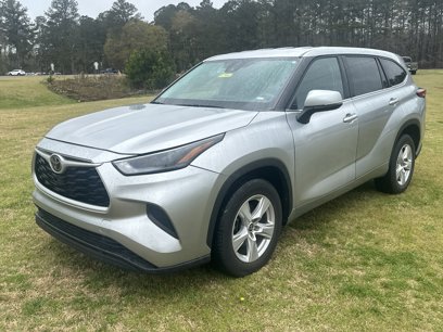 Used 2022 Toyota Highlander L