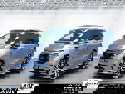 Used 2023 Honda Odyssey Touring