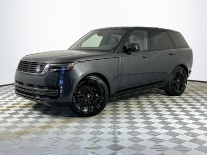 New 2025 Land Rover Range Rover SE