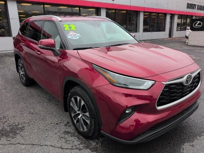 Used 2022 Toyota Highlander XLE