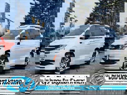 New 2025 Chrysler Voyager LX