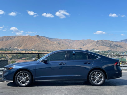 Used 2024 Honda Accord EX