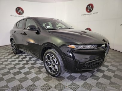 New 2025 Alfa Romeo Tonale w/ Premium Package