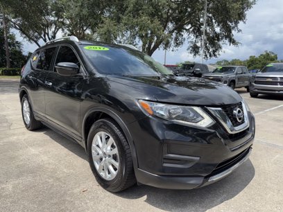 Used 2017 Nissan Rogue SV