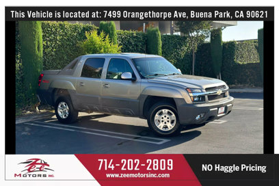 Used 2002 Chevrolet Avalanche 4x4 w/ Off-Road Suspension Pkg