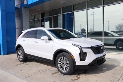 New 2025 Cadillac XT4 Premium Luxury
