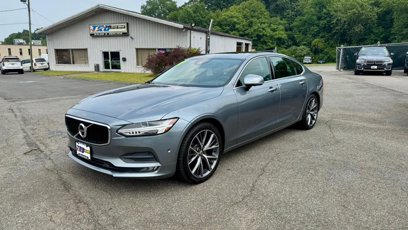 Used 2018 Volvo S90 T5 Momentum w/ Convenience Package