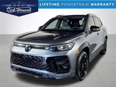 New 2025 Volkswagen Tiguan SE R-Line
