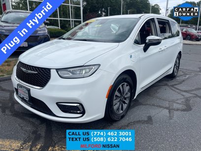Used 2023 Chrysler Pacifica Limited