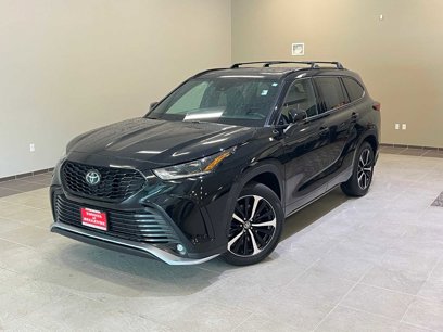 Certified 2022 Toyota Highlander XSE