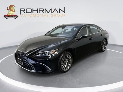Used 2024 Lexus ES 300h w/ Luxury Package
