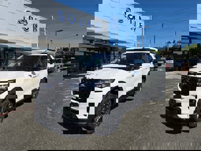 New 2025 Ford Explorer ST-Line w/ Premium Package