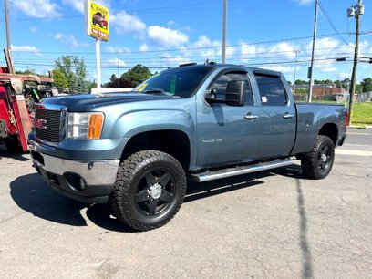 Used 2011 GMC Sierra 3500 SLT w/ Snow Plow Prep Package