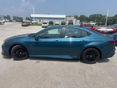 Used 2025 Toyota Camry SE w/ Multimedia Upgrade Package