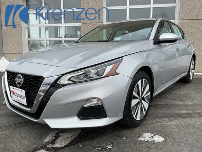 Used 2022 Nissan Altima 2.5 SV