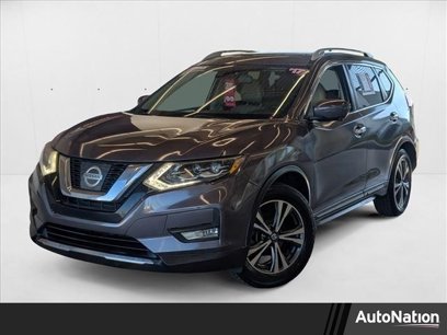 Used 2017 Nissan Rogue SL