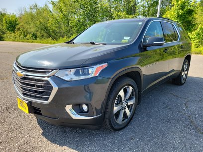 Used 2021 Chevrolet Traverse LT w/ LT Premium Package