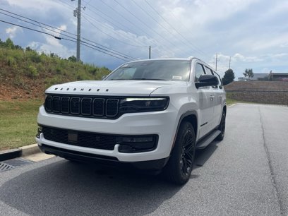 New 2025 Jeep Wagoneer L Series II w/ Convenience Group I