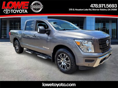 Used 2022 Nissan Titan SV w/ SV Convenience Package