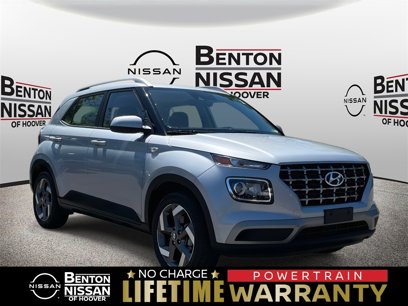 Used 2022 Hyundai Venue SEL w/ Cargo Package