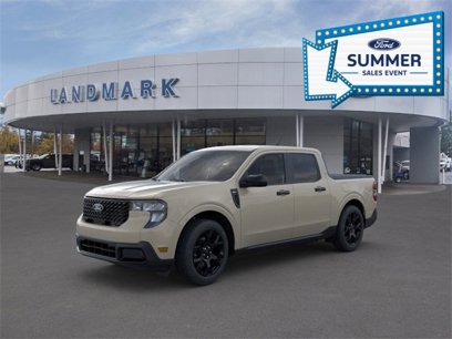 New 2025 Ford Maverick XLT w/ Black Appearance Package