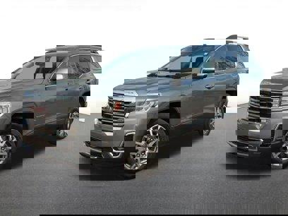 Used 2021 GMC Acadia SLT w/ Technology Package
