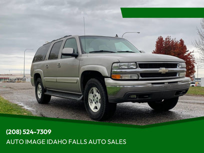 Used 2006 Chevrolet Suburban LT w/ Preferred Equipment Group
