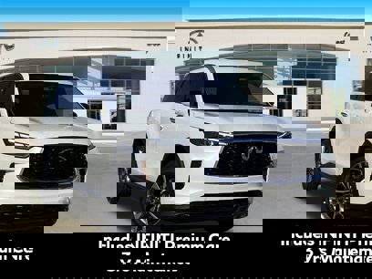 New 2025 INFINITI QX60 Luxe
