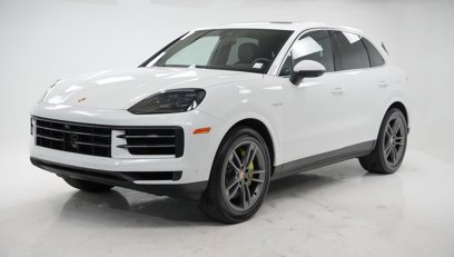 Certified 2024 Porsche Cayenne