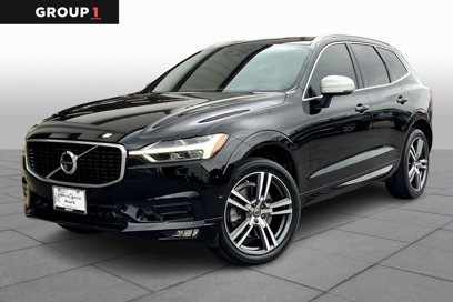 Used 2018 Volvo XC60 T6 R-Design w/ Convenience Package
