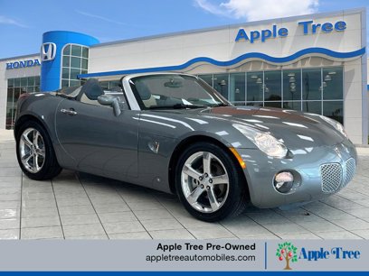 Used 2007 Pontiac Solstice Convertible w/ Premium Package