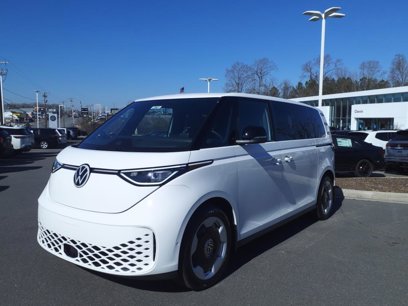 New 2025 Volkswagen ID. Buzz Pro S