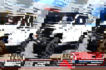 New 2025 Jeep Gladiator Willys