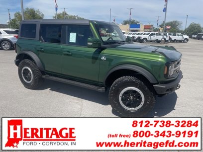 New 2024 Ford Bronco Outer Banks w/ Sasquatch Package