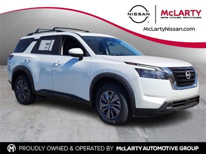 New 2025 Nissan Pathfinder SV w/ SV Premium Package