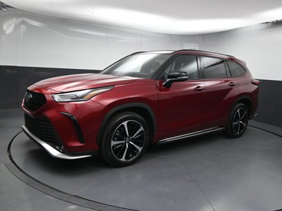 Used 2022 Toyota Highlander XSE