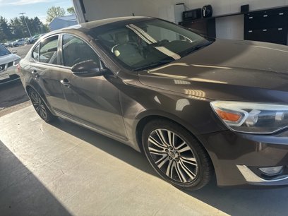 Used 2014 Kia Cadenza Premium w/ Luxury Package