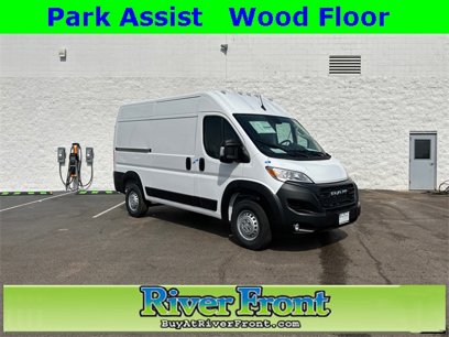 New 2024 RAM ProMaster 1500 w/ Convenience Group