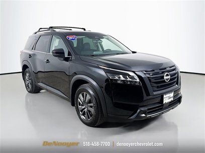 Used 2022 Nissan Pathfinder SV