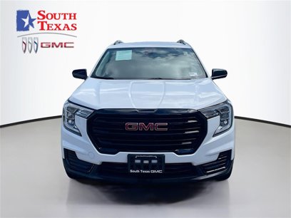 Used 2024 GMC Terrain SLE w/ Driver Convenience Package