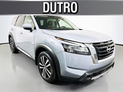 Certified 2023 Nissan Pathfinder Platinum w/ Cargo Package
