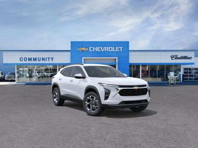 New 2025 Chevrolet Trax LT w/ Driver Confidence Package