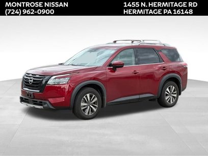 Used 2023 Nissan Pathfinder SL w/ Black Appearance Package