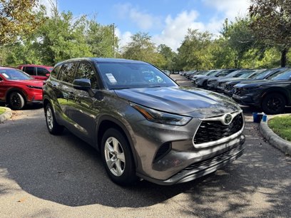 Used 2022 Toyota Highlander L