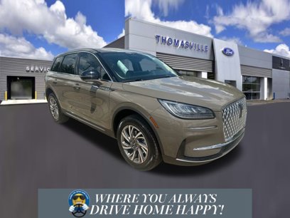 New 2025 Lincoln Corsair AWD w/ Equipment Group 101A