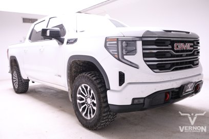 Used 2024 GMC Sierra 1500 AT4 w/ AT4 Premium Package