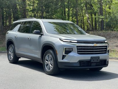 New 2025 Chevrolet Traverse LT