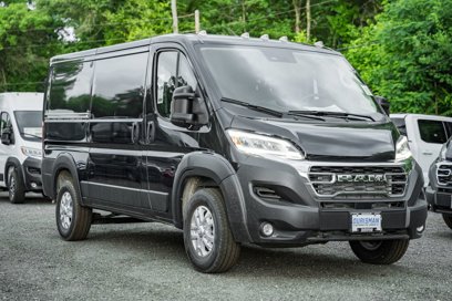 New 2025 RAM ProMaster 2500 w/ Quick Order Package 22G SLT